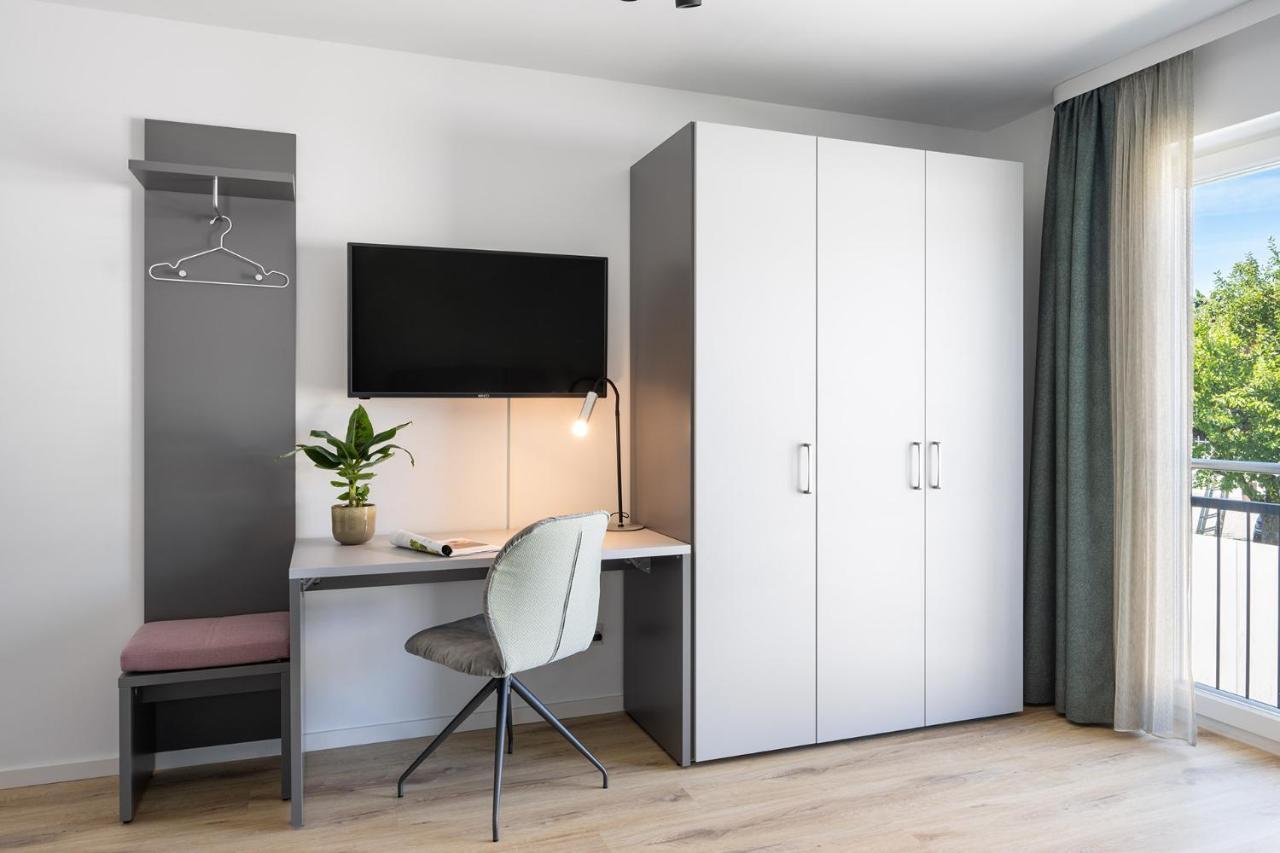 Snooze Apartments Alling Exterior photo